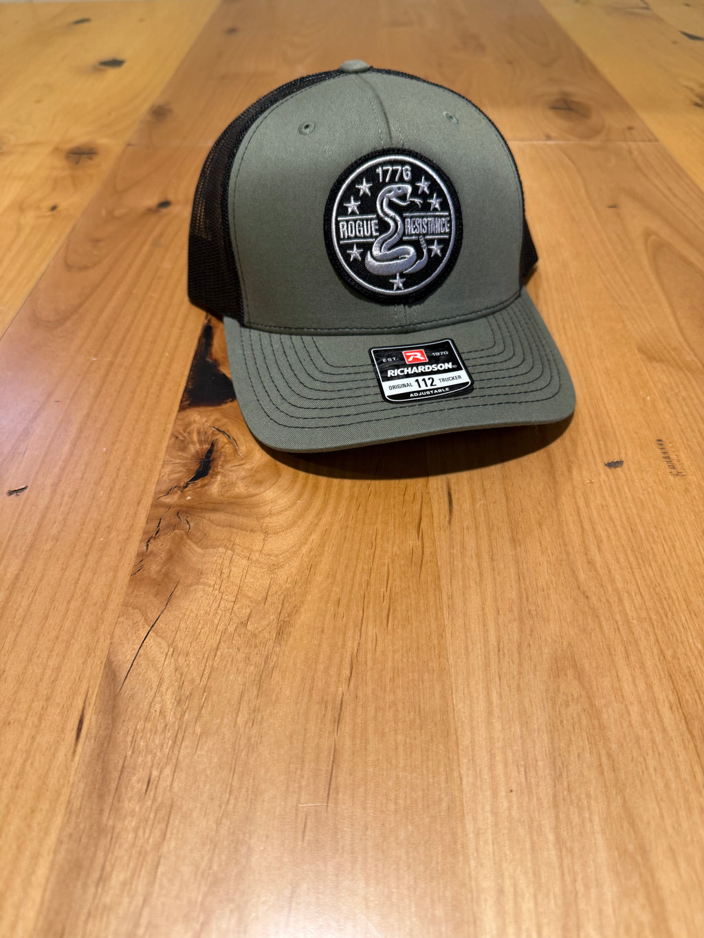 Snake 112 Trucker Snapback Hat — Don't Tread on Me